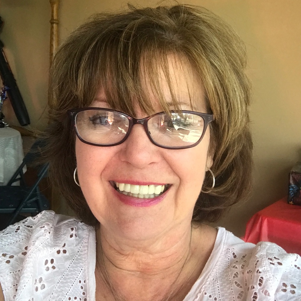 Meet your Posher, Sharlene